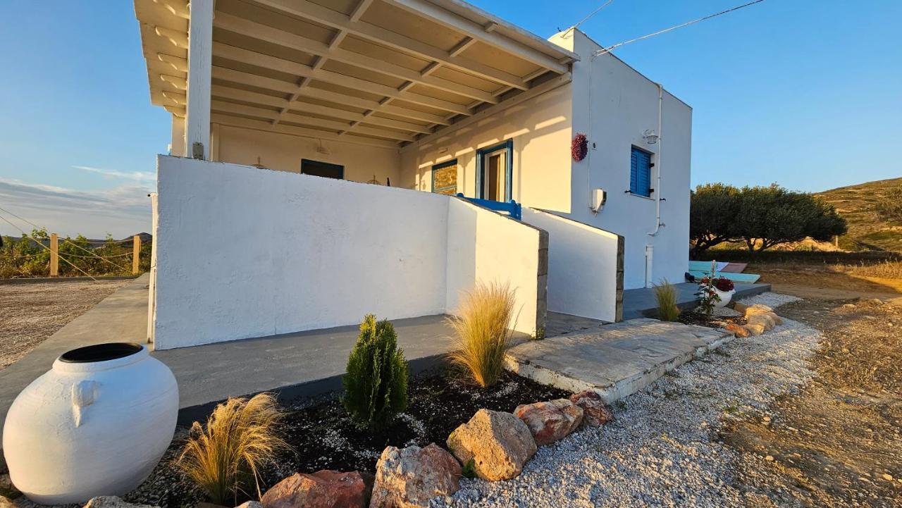 Bayview Villa With Jaccuzi - Milos Zefiria Екстер'єр фото