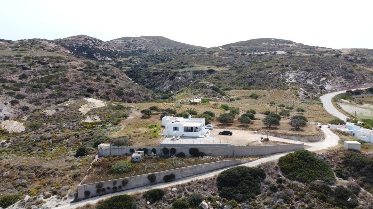 Bayview Villa With Jaccuzi - Milos Zefiria Екстер'єр фото