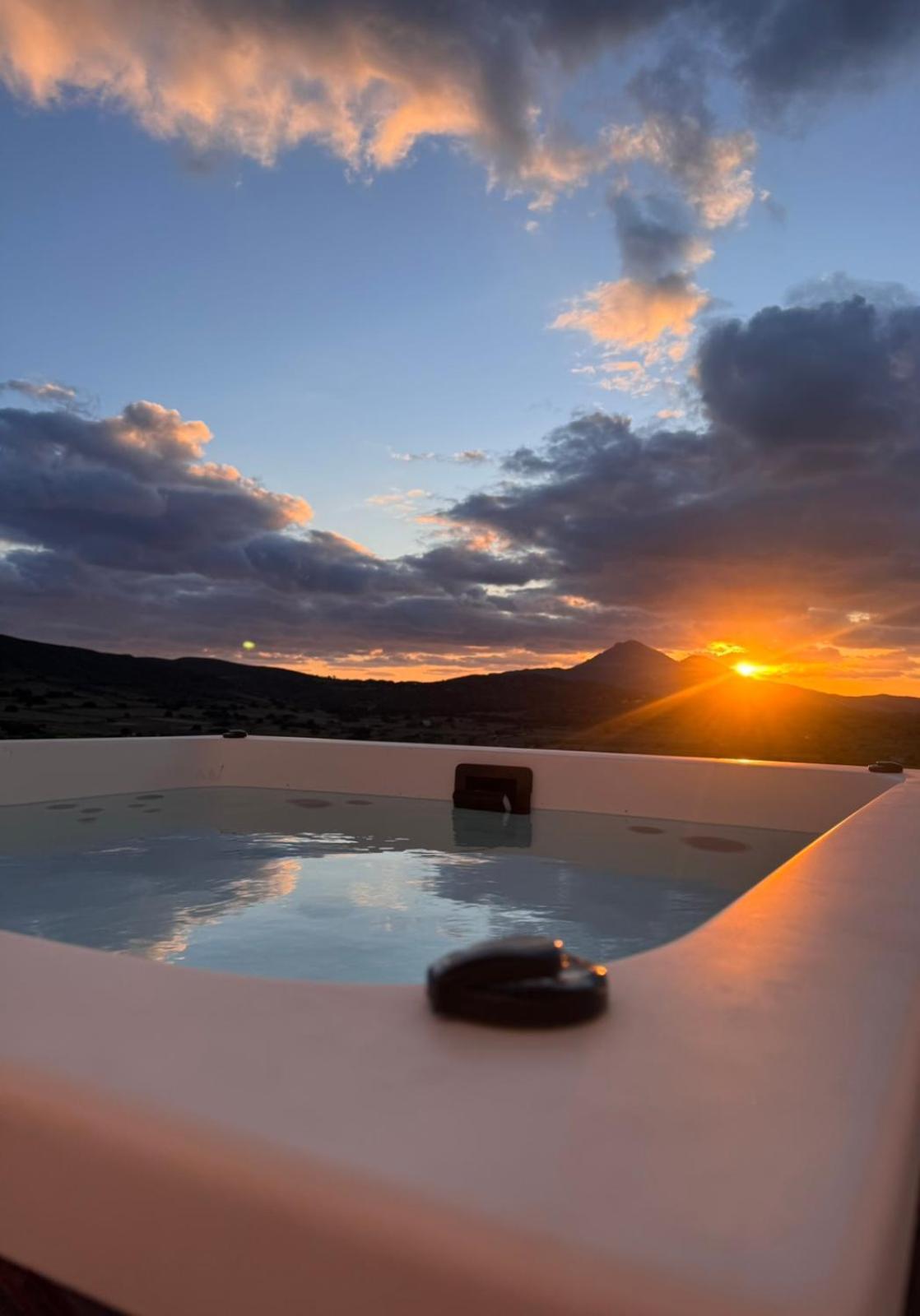 Bayview Villa With Jaccuzi - Milos Zefiria Екстер'єр фото