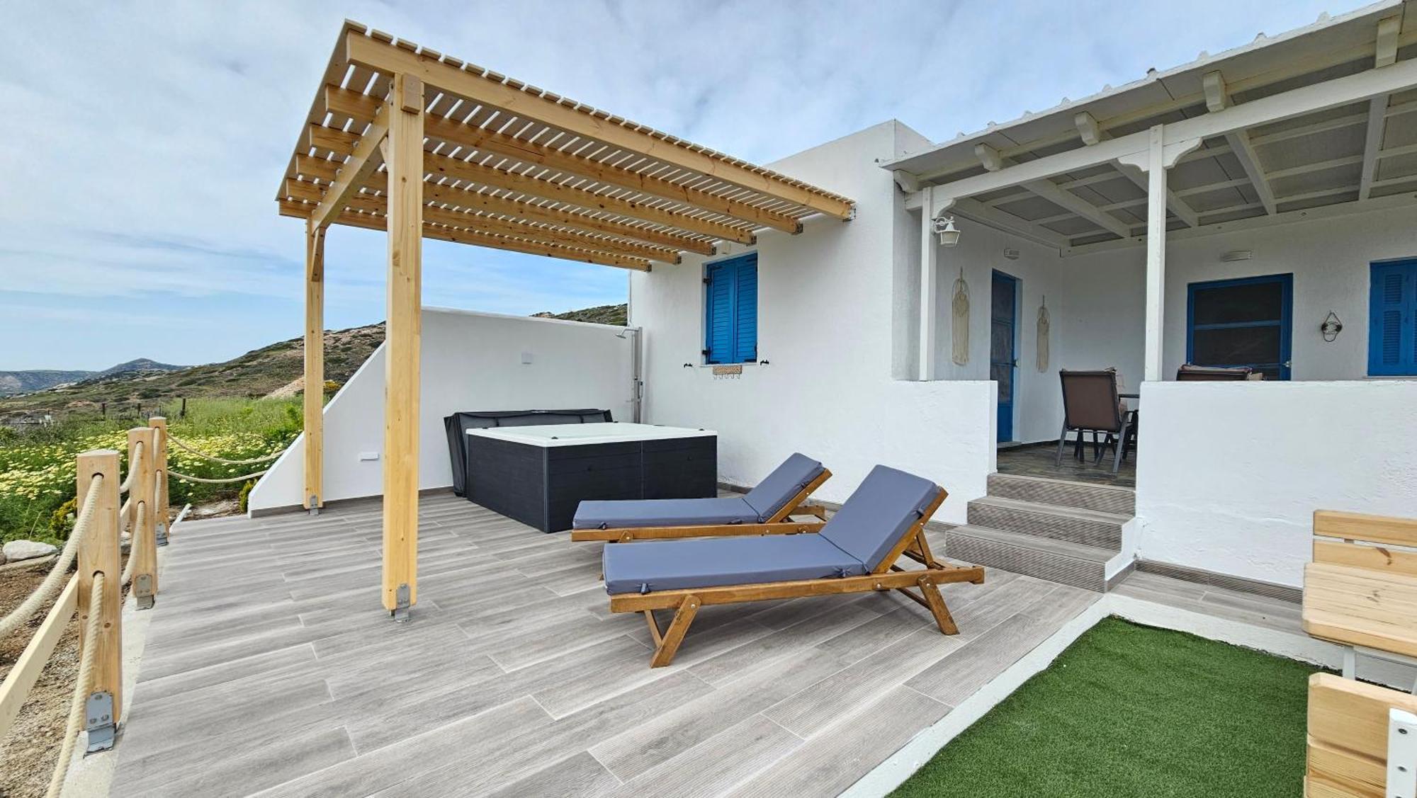 Bayview Villa With Jaccuzi - Milos Zefiria Екстер'єр фото